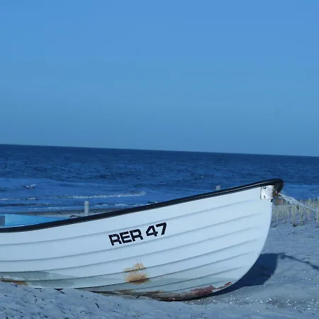 Gorgeous Beachfront In * Рерик